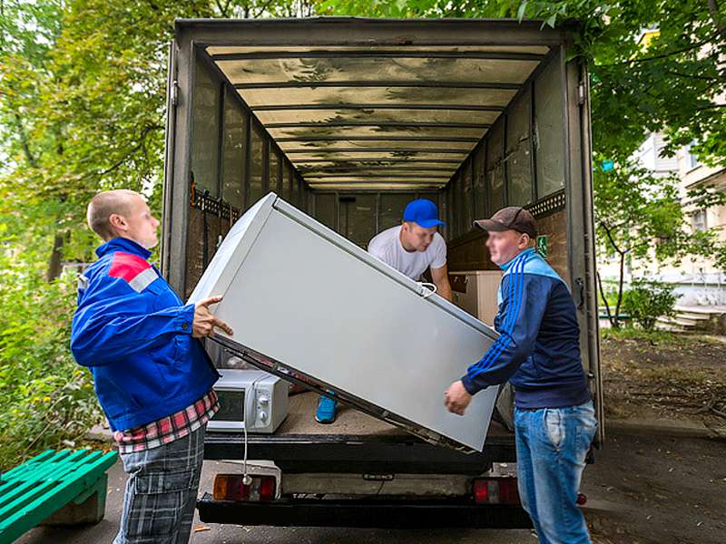Заказать машину для транспортировки вещей : Мебель и бытовая техника из Сыктывкара в Абинск