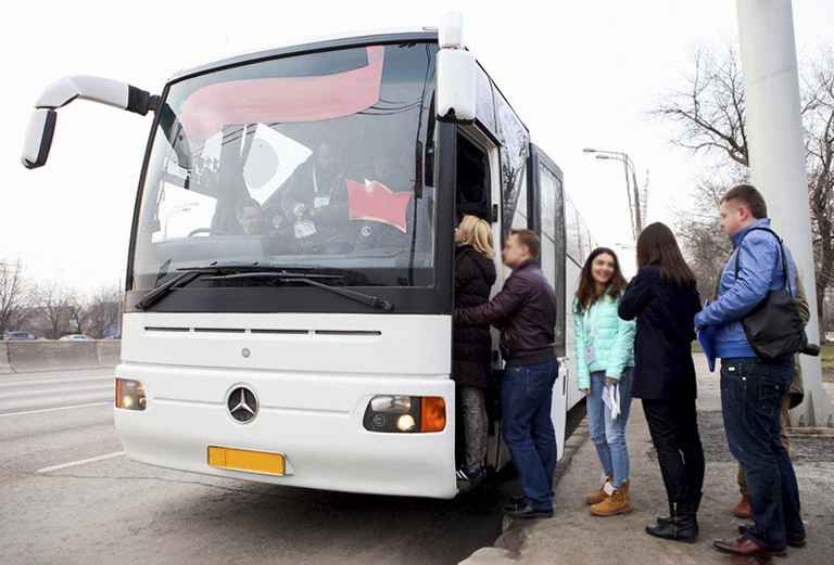 Пассажирские перевозки по межгороду. 6 человек из Андреаполя в Москву